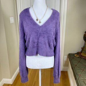 Sunday Best Sweater Cropped Eyelash Fuzzy Purple V-Neck Long Sleeves (L) Aritzia